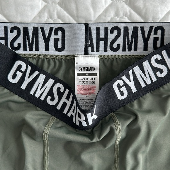 Gymshark Compression Shorts - Picture 4 of 7